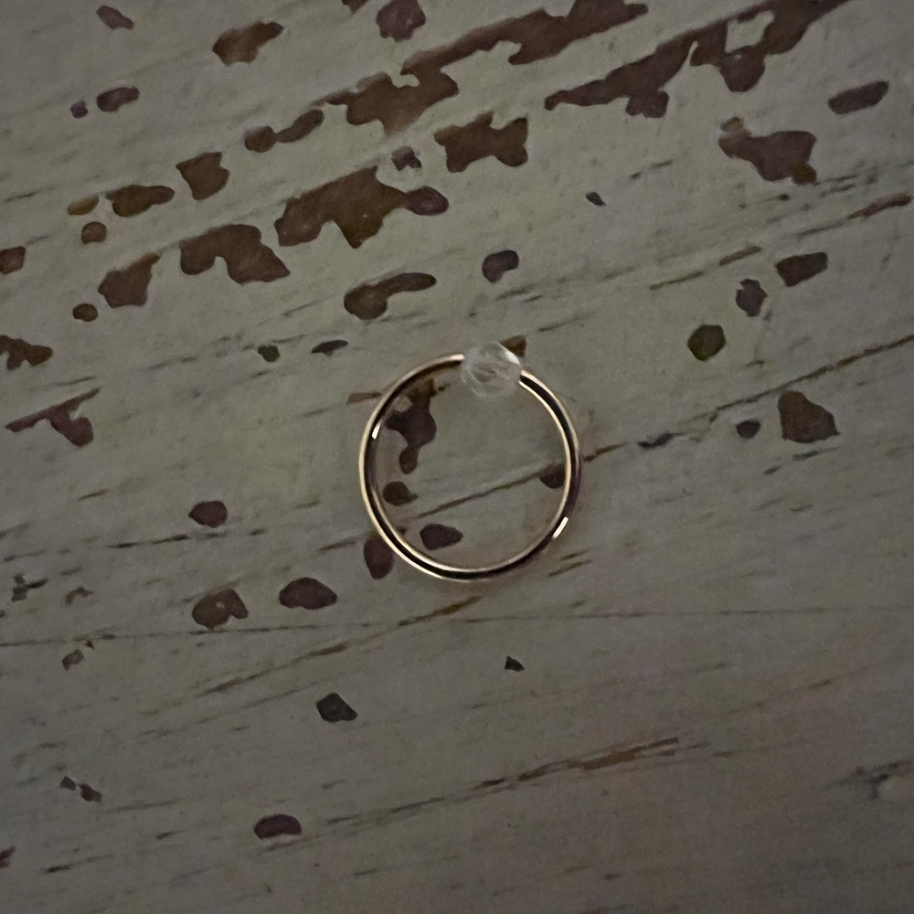 Gold Open Ring - Picture 3 of 3